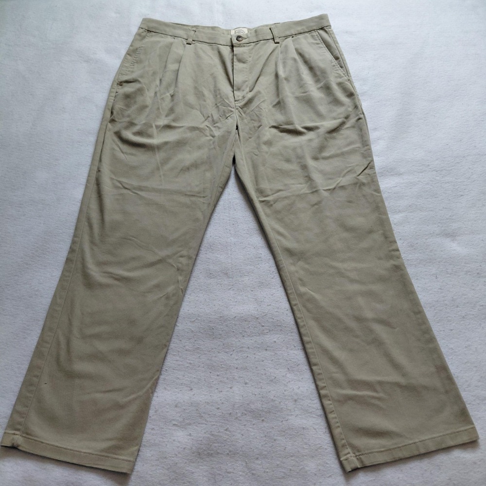 St Johns Bay Khaki Chino Pants  Mens 40x32 Easy Care Stretch Beige Cotton Preppy